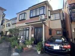 2025年11月リフォーム完成予定！
LDKは広々約20帖！2階にはゆとりのある4部屋♪
キッチン、浴室等設備交換済！