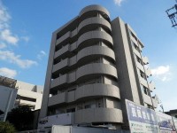 両駅使用可能の好立地★
エレベーター付きマンションです★