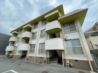 スーパー近く買い物便利★駅にも近いです★
荷物が多い方にもおすすめ★