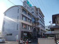 駅近物件★買物便利★
ゆったりとしたお部屋です★EV付き★