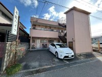 収納庫あり★入居条件ご相談ください★