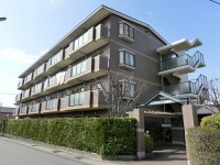 更新料なし★両駅アクセス可★ スーパーもすぐで生活便利です★立地です★