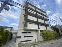 追焚き、システムキッチン等設備充実★
長岡京駅スグの便利地★