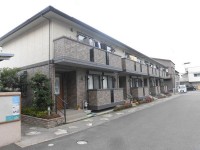 TVホン・浴室乾燥など設備充実★
収納充実の3LDK★