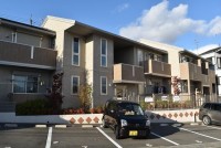 新婚様にオススメの1LDKです★
システムキッチンなど設備充実★