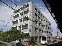  JR桂川駅徒歩5分の好立地★
1階テナントが募集中です！