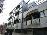 円町駅徒歩5分です。学生様歓迎★ インターネット無料★