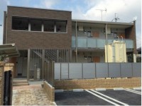 2017年2月完成の築浅物件★
家具家電付です★