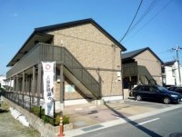JR桂川駅徒歩16分★
カウンターキッチンで2口ガスコンロ付き★