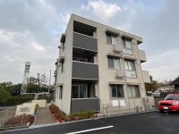 2018年8月完成の築浅1LDK★
淀駅まで徒歩3分です★