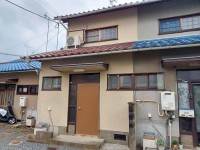 阪急西向日駅まで徒歩8分★
南と東に窓があり明るいです!
