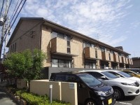 桂川駅徒歩4分★
大和ハウス施工の可愛いハイツです★