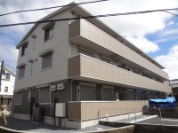 2016年完成の築浅ハイツ★
ガスコンロ・浴室乾燥付き★