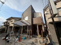  2026年2月完成予定★駅まで徒歩2分です★
ロフト付きのお住まい★