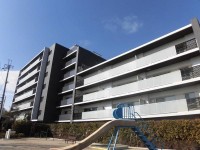  2018年完成の築浅分譲マンション★
ＪＲ桂川駅徒歩3分です★