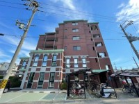  礼金なしです★
エレベーター・エアコン付き★