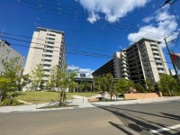  2022年完成の分譲マンション★
ローレルスクエア長岡京ザ・マークスです★