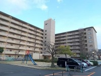  両駅利用可能★
分譲賃貸★システムキッチン付きです★