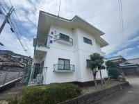  人気の1ＬＤＫ★全戸角部屋★
ガレージ１台無料です★