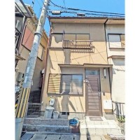  ペット犬・猫2匹迄相談可！
システムキッチン付きのおうちですよ★